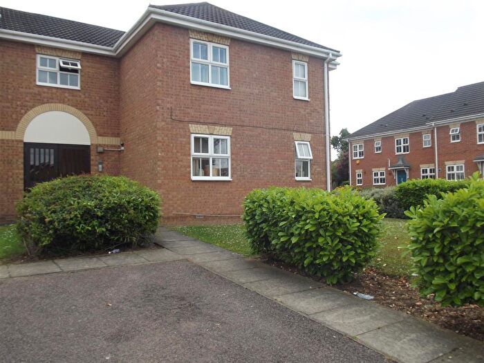 1 Bedroom Flat To Rent In Osprey Road, Waltham Abbey, EN9