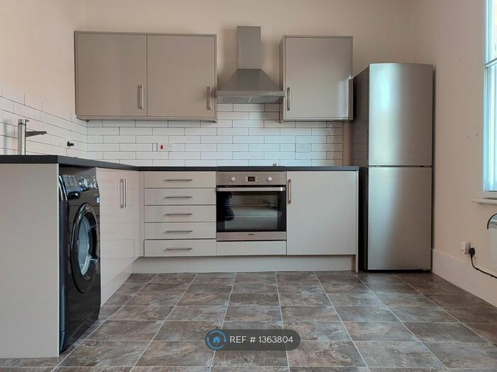 Studio To Rent In The Hornet, Chichester, PO19