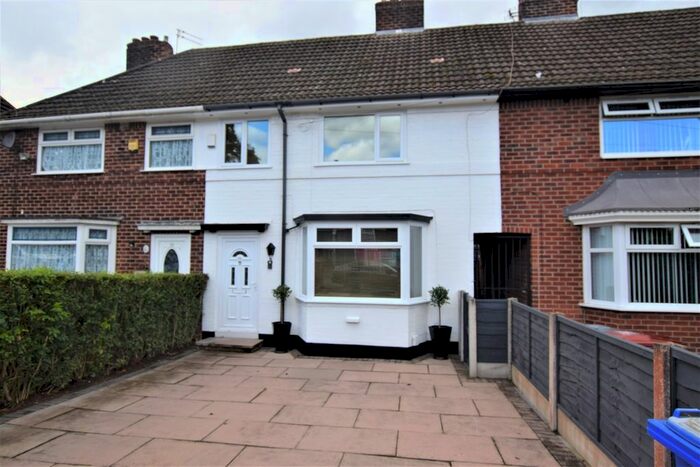 3 Bedroom Terraced House To Rent In Woodhouse Lane, Wythenshawe, Manchester, M22