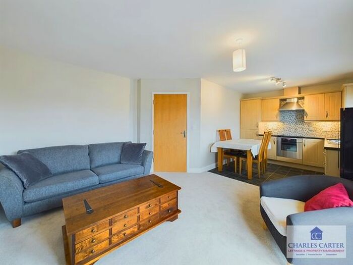 2 Bedroom Flat To Rent In Dunlin Terrace, Pilgrove Way, Cheltenham, GL51