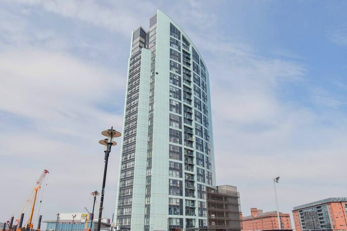 2 Bedroom Flat To Rent In Apartment, Alexandra Tower, Princes Parade, Liverpool, L3