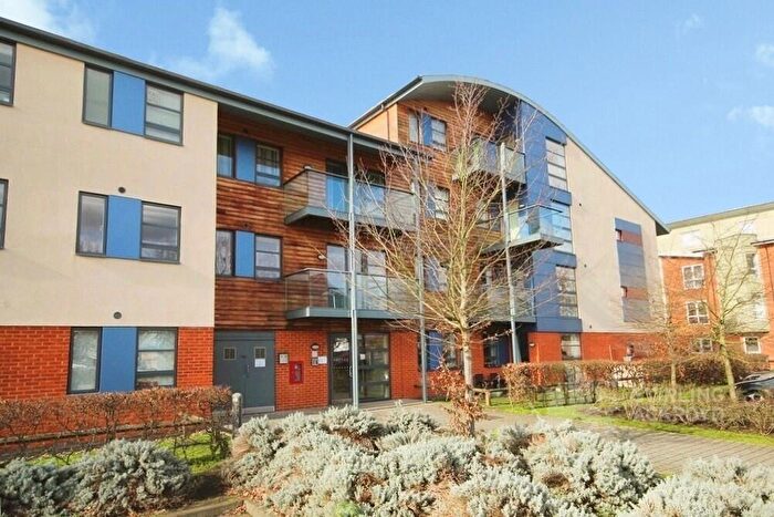 1 Bedroom Apartment To Rent In Pretoria Road, Chertsey, Surrey, KT16