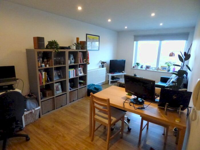 1 Bedroom Flat To Rent In Olympian Court, Wick Lane, London, E3