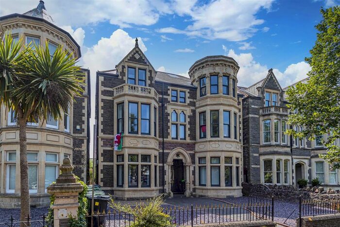 2 Bedroom Flat To Rent In Cathedral Road, Pontcanna, Cardiff, CF11