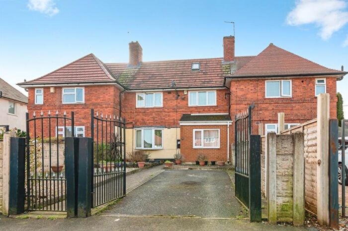 3 Bedroom Terraced House For Sale In Rosslyn Drive, Nottingham, NG8