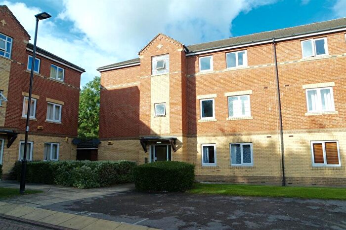 1 Bedroom Apartment To Rent In Broomspring Close, Sheffield, S3
