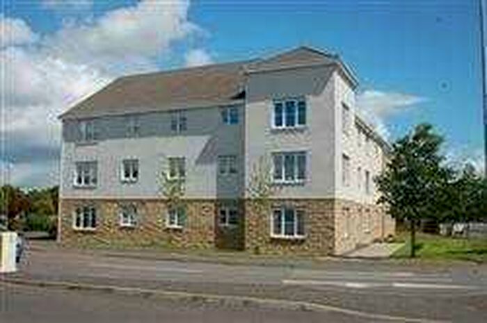 2 Bedroom Apartment To Rent In West Wellhall Wynd, Hamilton, ML3