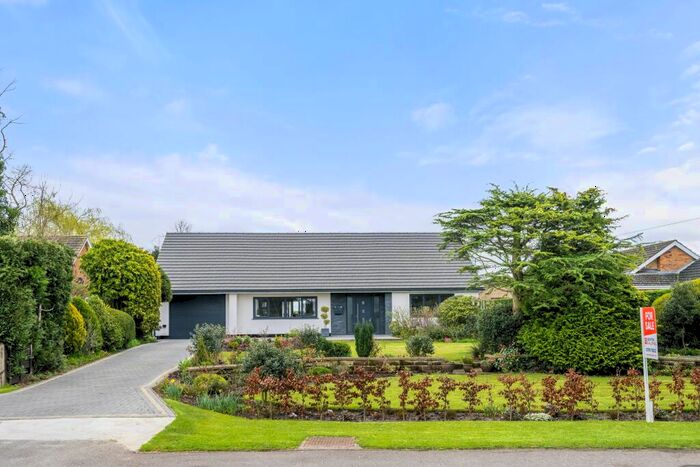 3 Bedroom Detached Bungalow For Sale In Main Road, West Keal, PE23