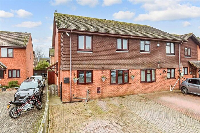 3 Bedroom Semi Detached House For Sale In Courtenay Road, Deal, Kent, CT14