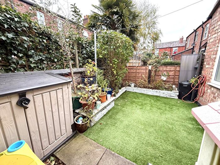 2 Bedroom Semi-Detached House For Sale In Countess Street, Stockport, SK2
