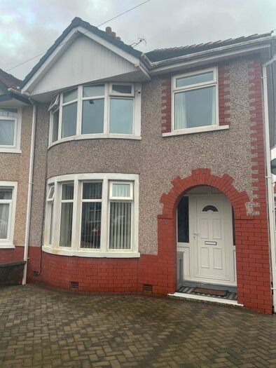 3 Bedroom Semi-Detached House To Rent In Balmoral Road, Morecambe, LA4