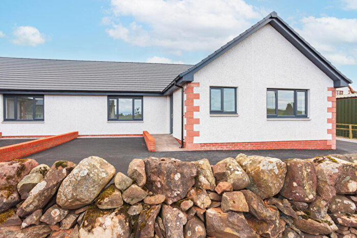 3 Bedroom Semi-Detached Bungalow For Sale In Park, Thornhill, DG3