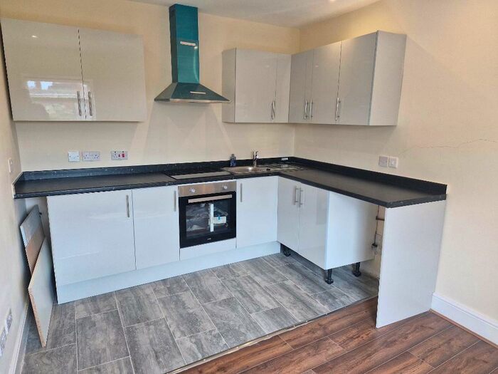 1 Bedroom Flat To Rent In Rushden Road, Desborough, Kettering, Northants, NN14