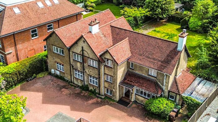 5 Bedroom Detached House To Rent In The Drive, Cheam, SM2