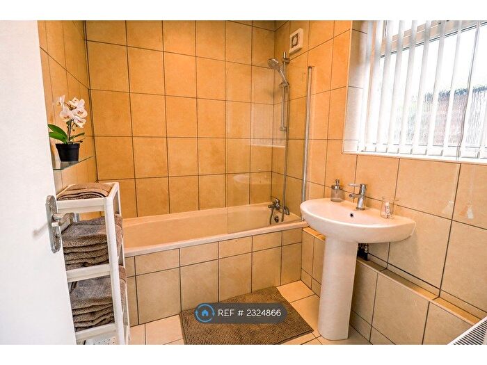 4 Bedroom Terraced House To Rent In Tyrrell Street, Leicester, LE3