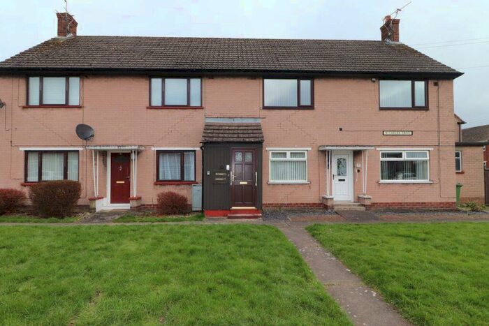 2 Bedroom Flat To Rent In Carliol Drive, Harraby, Carlisle, CA1