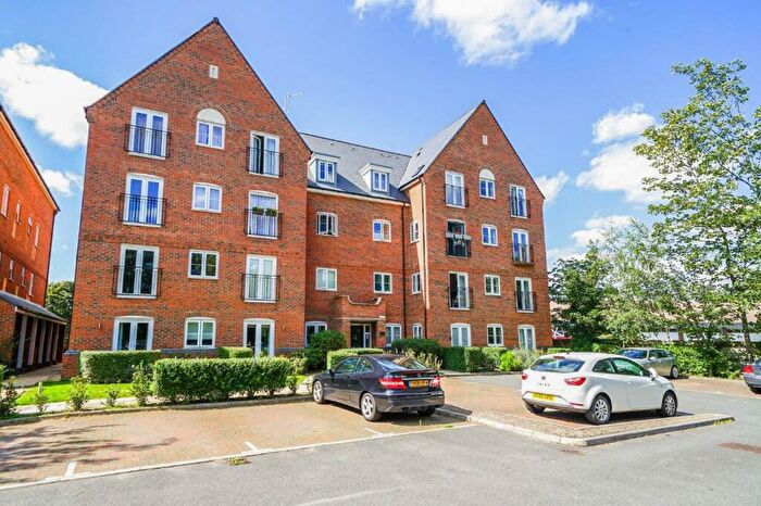 1 Bedroom Apartment For Sale In Town Bridge Mill, Leighton Buzzard, LU7