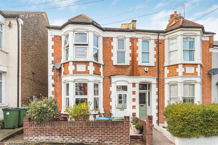 3 Bedroom House For Sale In Hopedale Road, Charlton, SE7