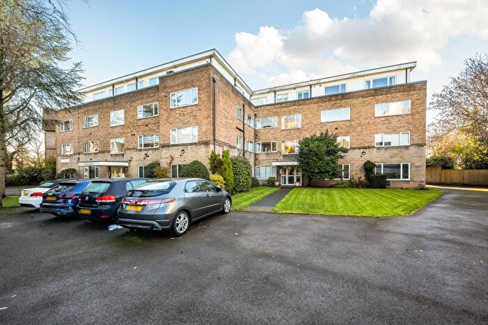 1 Bedroom Flat For Sale In St Anns Court, Sunningfields Road, NW4