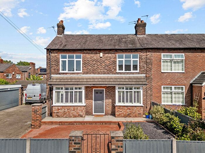3 Bedroom Semi-Detached House For Sale In Algernon Street, Stockton Heath, WA4
