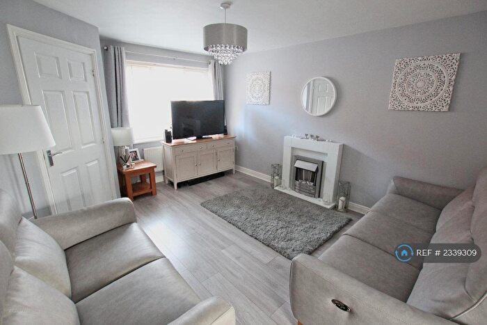 3 Bedroom End Of Terrace House To Rent In Avocet Close, Hornsea, HU18