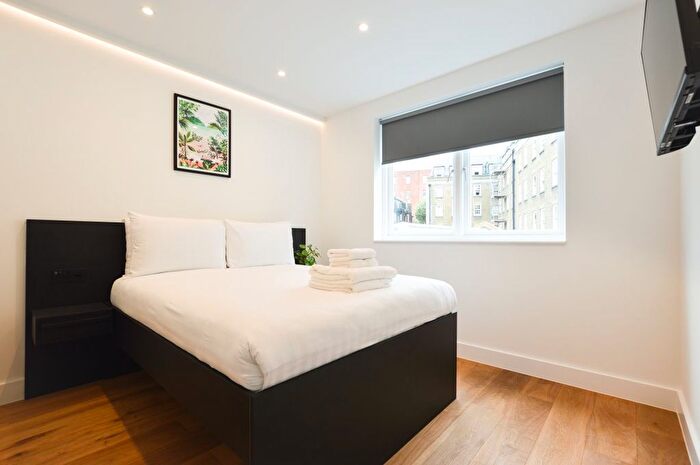 Studio To Rent In New Cavendish Street, London, W1W