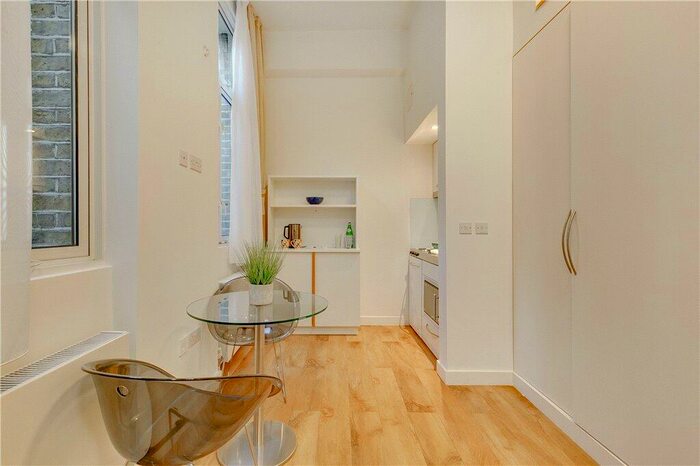 Apartment To Rent In Princess Beatrice House, Chelsea, London, SW10