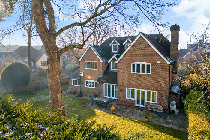 6 Bedroom Detached House For Sale In Miller Place, Gerrards Cross, SL9