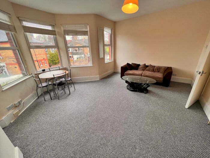 2 Bedroom Flat To Rent In Belmont Avenue, London, N17