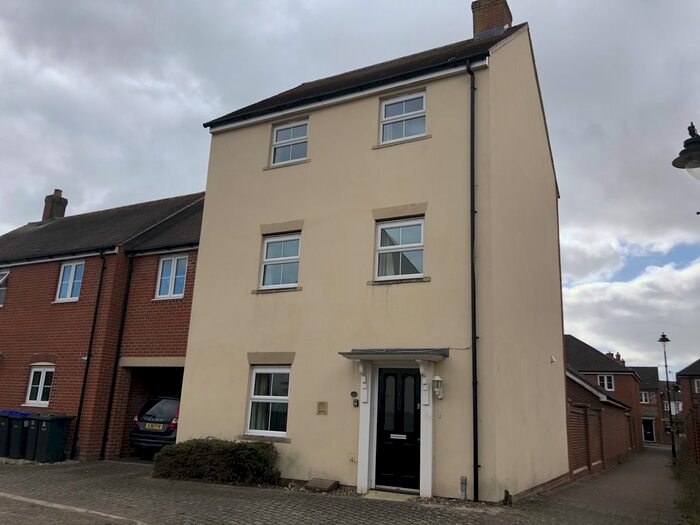 3 Bedroom Semi-Detached House To Rent In Conyger Road, Amesbury, Salisbury, SP4