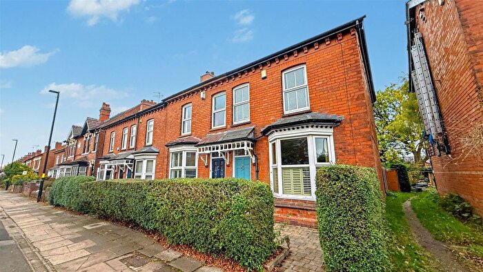 4 Bedroom End Terrace House For Sale In Mary Vale Road, Bournville, Birmingham, B30