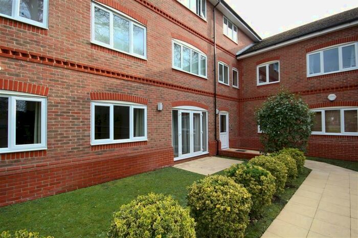 2 Bedroom Apartment To Rent In Copper Beech Place, Reading Road, Wokingham, RG41