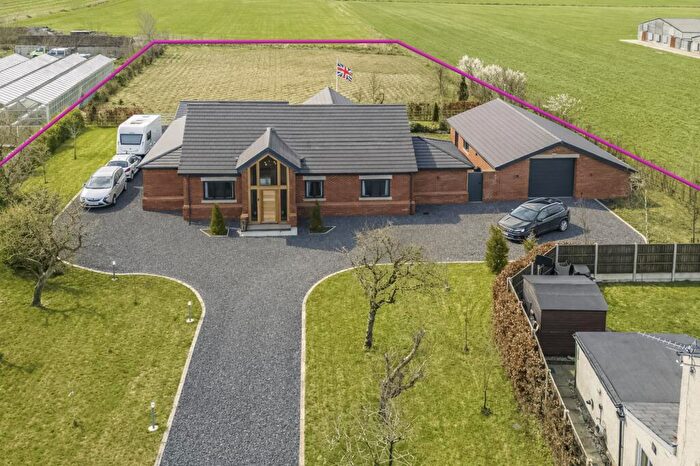 5 Bedroom Detached House For Sale In Gill Lane, Longton, PR4