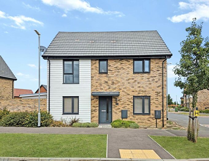 3 Bedroom Detached House For Sale In Bethell Road, Faversham, ME13