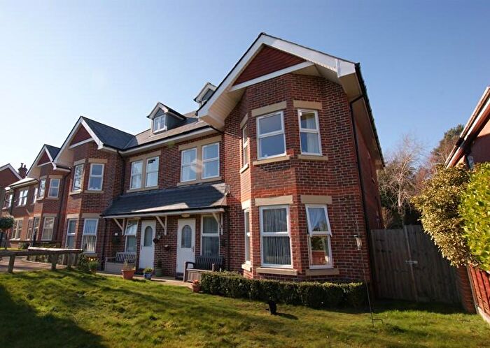 2 Bedroom Apartment To Rent In Indigo Mews, - York Road, Broadstone, Dorset, BH18
