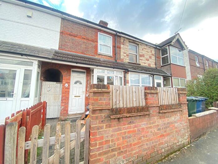 3 Bedroom Terraced House To Rent In Dashwood Avenue, HP12