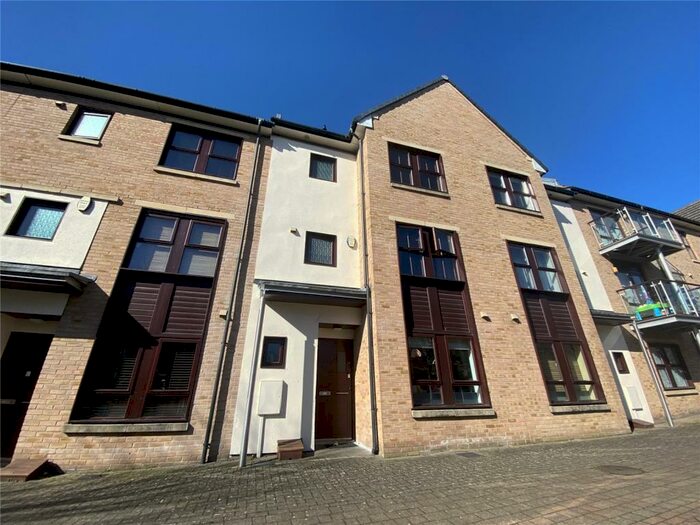 4 Bedroom Terraced House To Rent In The Approach, Life Building, St James, Northamptonshire, NN5