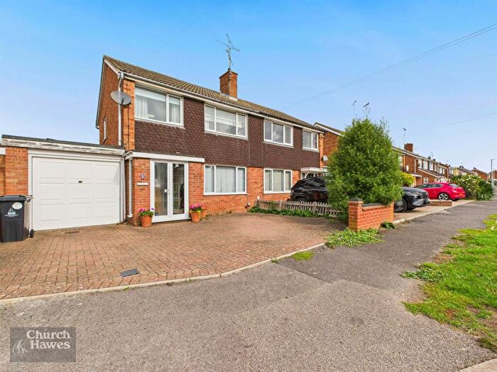 3 Bedroom Semi-Detached House For Sale In Coleridge Road, Maldon, CM9