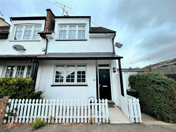 2 Bedroom House To Rent In Shoebury Road, Southend-On-Sea, SS1