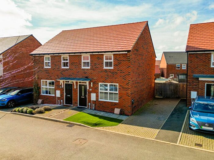 3 Bedroom Semi-Detached House For Sale In Sorrel Way, Broughton, HP22