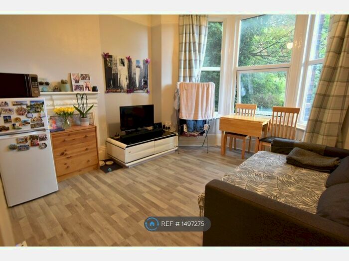 1 Bedroom Flat To Rent In Hart Hill Drive, Luton, LU2
