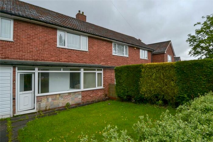 3 Bedroom Semi-Detached House To Rent In Black Haynes Road, Selly Oak, Birmingham, West Midlands, B29