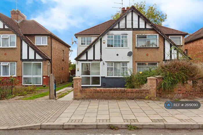 3 Bedroom Semi-Detached House To Rent In Belsize Road, Harrow, HA3