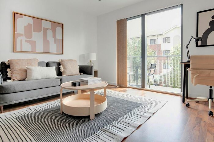 2 Bedroom Flat To Rent In London Borough Of Islington, London, N1