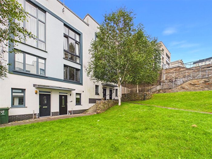 3 Bedroom Terraced House For Sale In Pembroke Lane, Plymouth, Devon, PL1