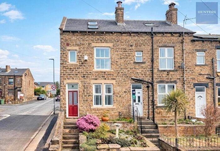 3 Bedroom End Terrace House For Sale In Hough Side Road, Pudsey, LS28