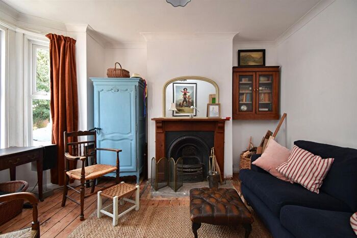 2 Bedroom Terraced House For Sale In Gladstone Terrace, Hastings, TN34