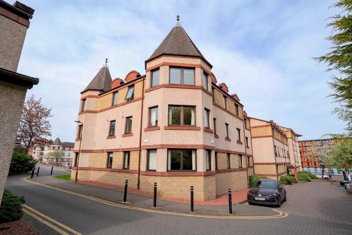 2 Bedroom Flat To Rent In Dorset Place, Merchiston, Edinburgh, EH11