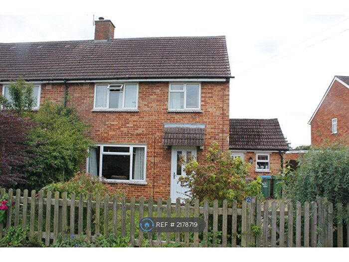 3 Bedroom Semi-Detached House To Rent In Bonnersfield, Long Crendon, Aylesbury, HP18