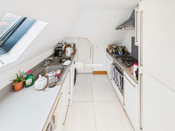 1 Bedroom Property To Rent In Ossulton Way, East Finchley, N2